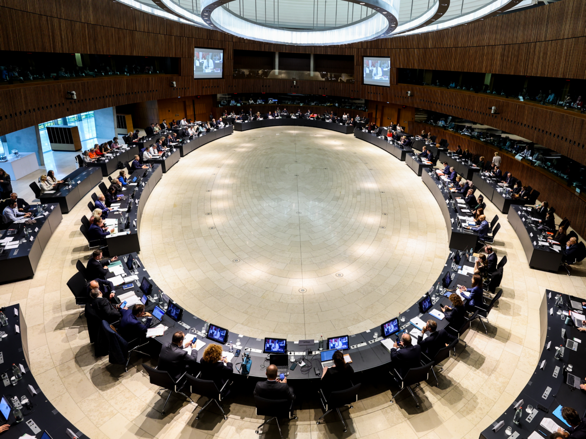 Faire preuve de leadership dans les dossiers climatiques et environnementaux: Le ministre Serge Wilmes au Conseil «Environnement» de l’Union européenne à Luxembourg